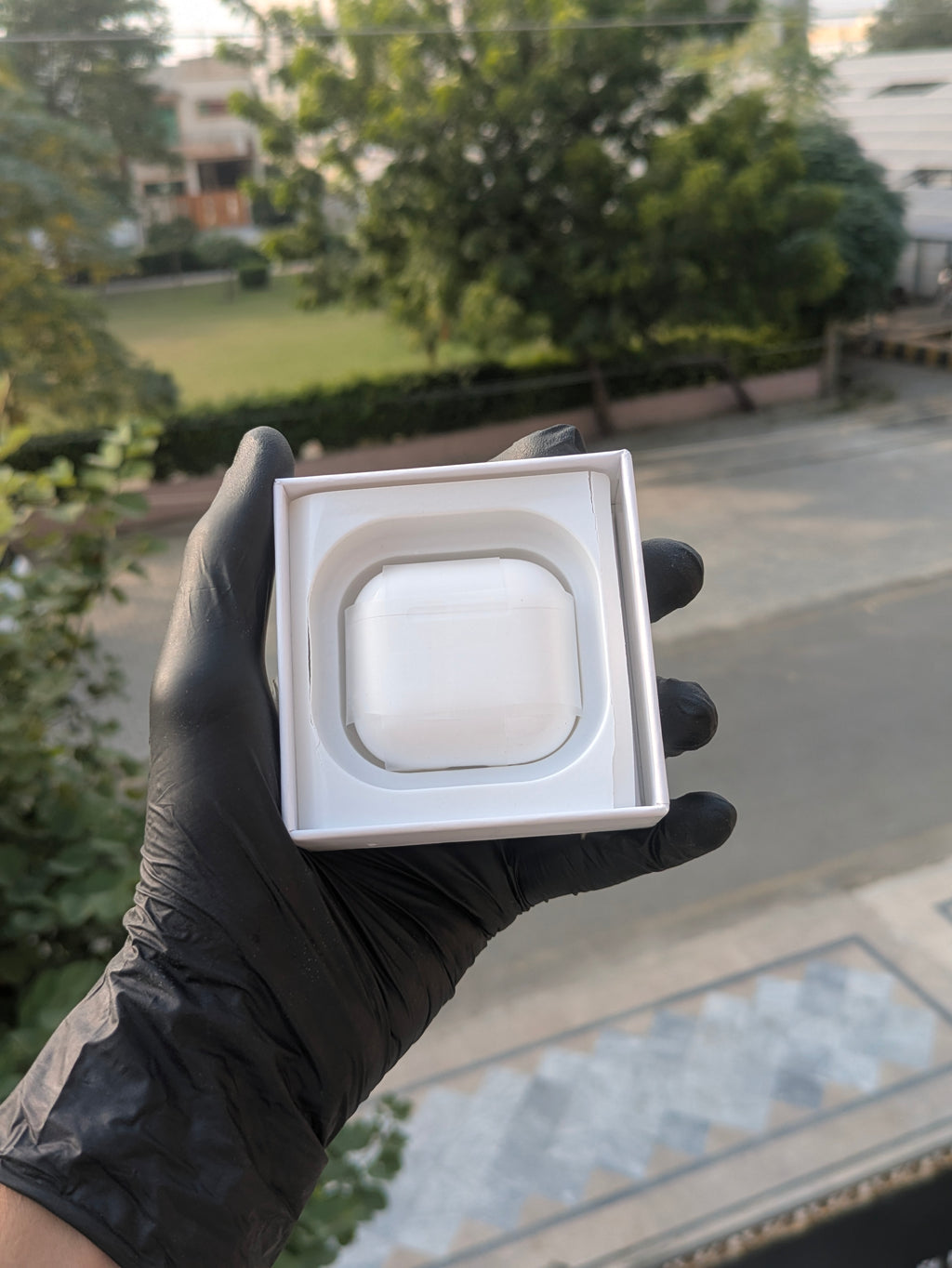 Airpods Generation 4 ANC option